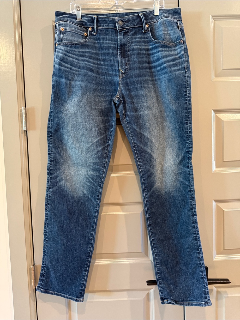American Eagle Outfitters Men's Athletic Straight Medium Blue Jeans 36 x 34